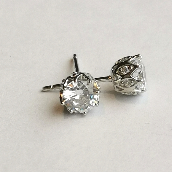 NEW, sterling silver cz cathedral set stud earrings - Picture 6 of 10